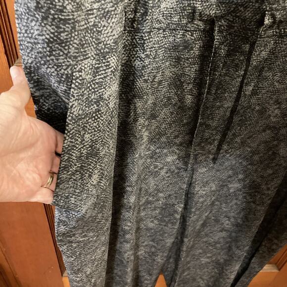 Athleta Women’s Topanga Jumpsuit Sz 2X NWOT Black Gray Jumper Tie Waist Pockets - Picture 8 of 10